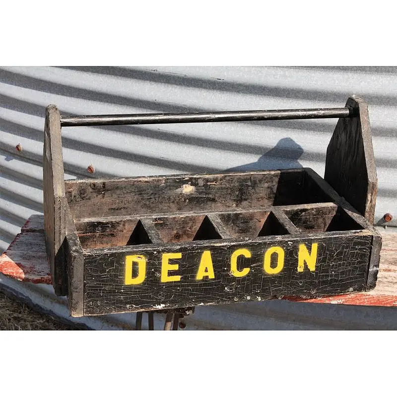 Rustic rustic farmhouse harvest table personalized customized  unfinished handimader  Christmas decoration wooden suitcase