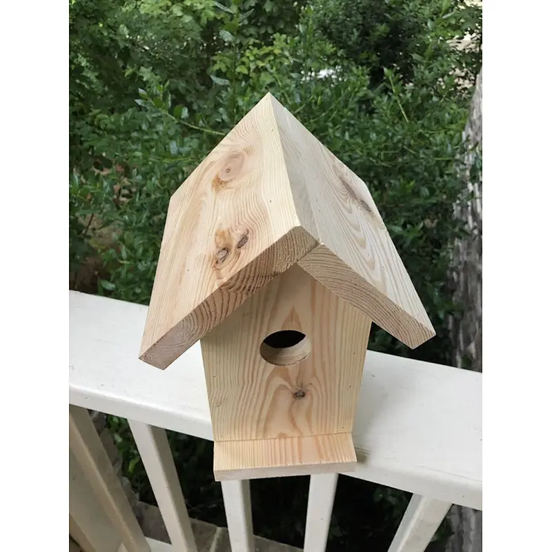 Rustic retro style primary color simplified version of bird nest