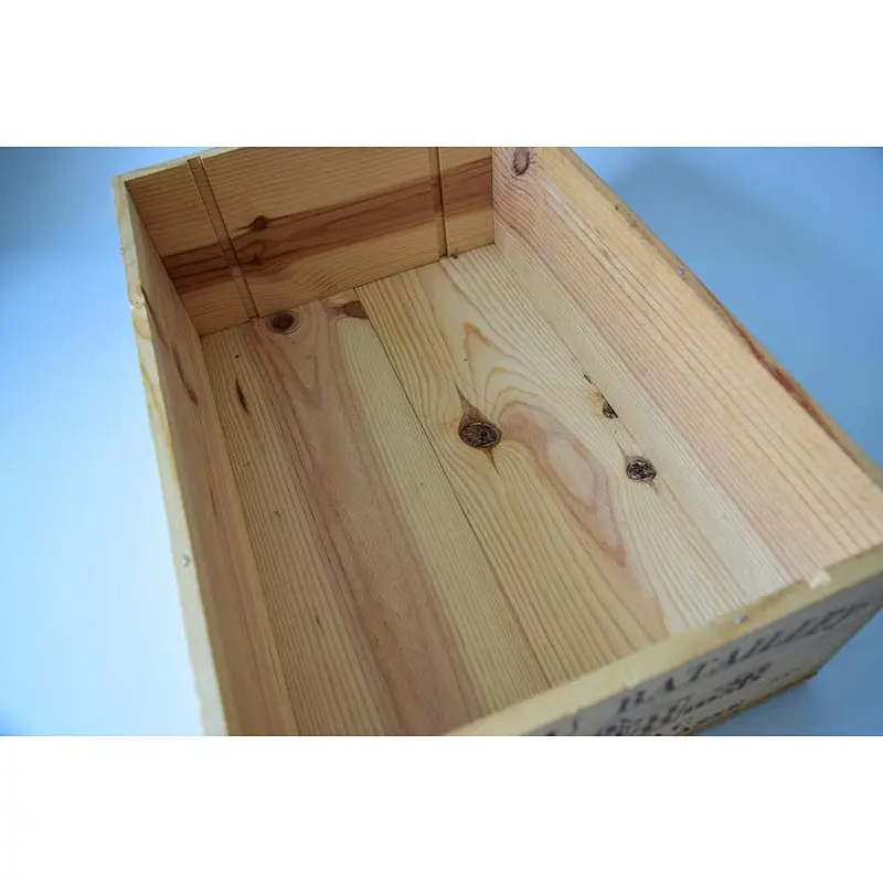 Decoration rustic personalized customized wholesale cheaper delicate  big unfinished Delicately  decorated storage boxes crates