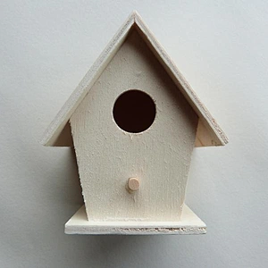 Wooden nest box to decorate or paint