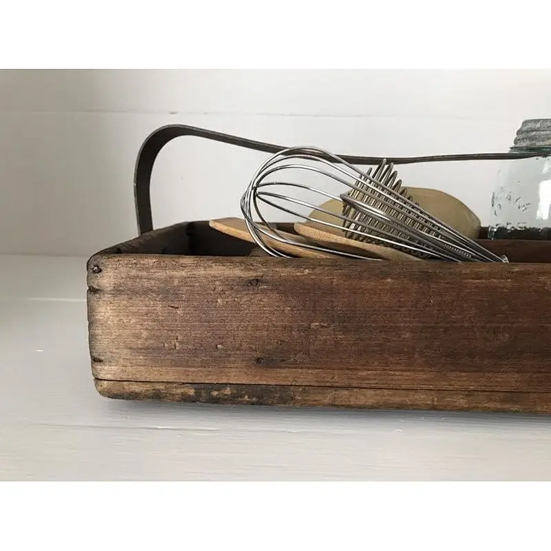 Rustic wholesale cheaper unfinished delicate decoration  Antique Wood Box - Divided Organizing Crate with Handle