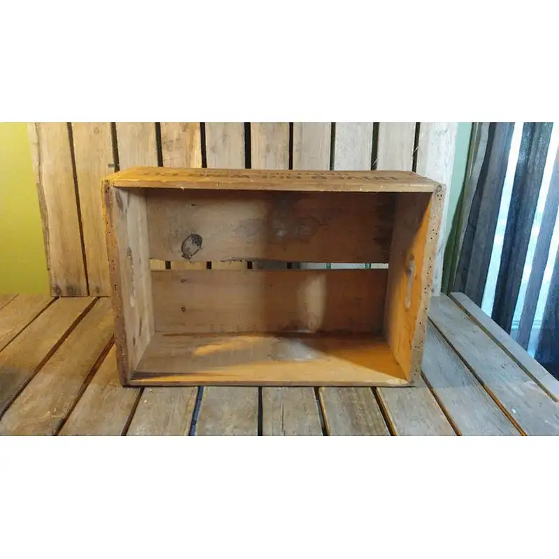 Vintage Style, Shabby Chic Wooden Crate 2020