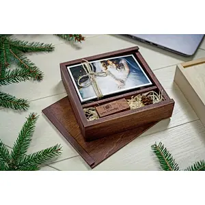 5 Wooden photo box for 4x6 prints | Maple engraved box for photos and usb packaging