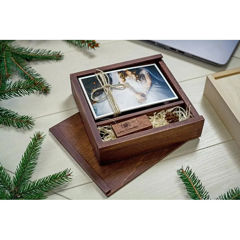 5 Wooden photo box for 4x6 prints | Maple engraved box for photos and usb packaging