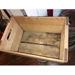 Lunlock soft drink wooden  crate