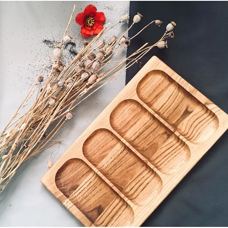 Wooden plate for food 2020