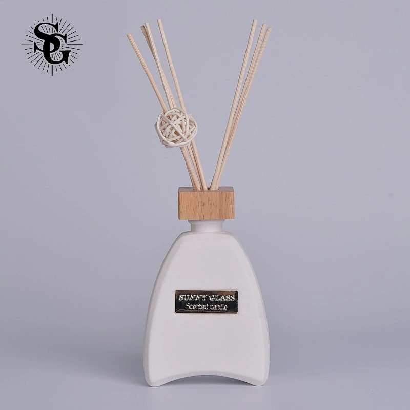 Sunny 206ml 200g white pink red colors ceramic diffuser bottle