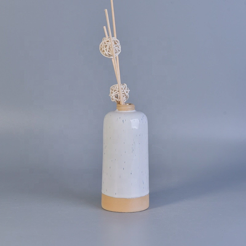 Custom luxury white reed diffuser ceramic bottles
