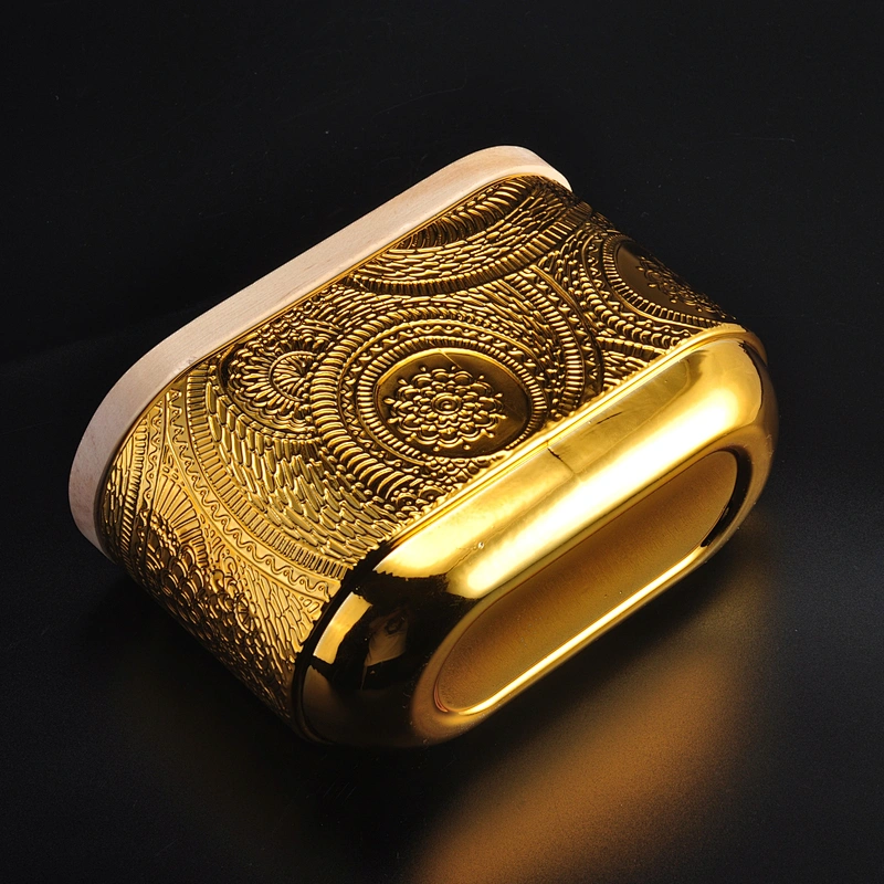 New design luxury Antique gold glass candle holder with wood lid