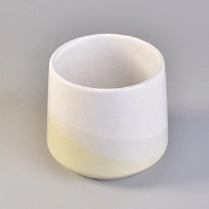 Small MOQ Christmas Ceramic Candle Jars Wholesale