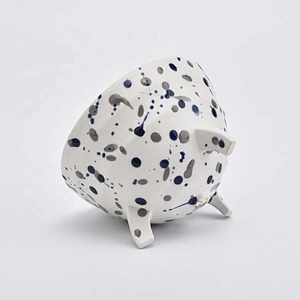 Elegant standing ceramic candle holder 250ml