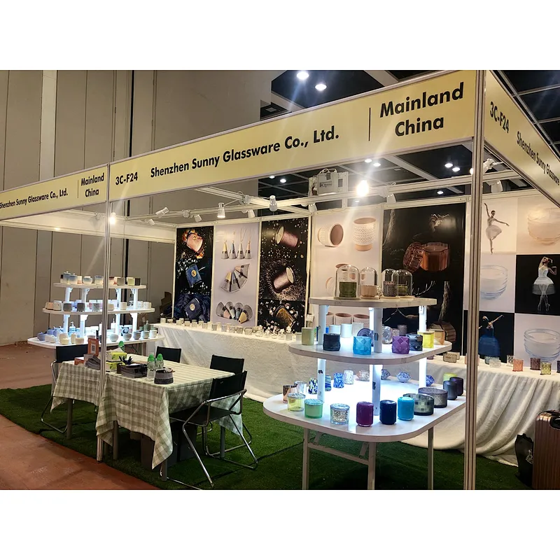 Wholesales home fragrance glass spray perfume bottle