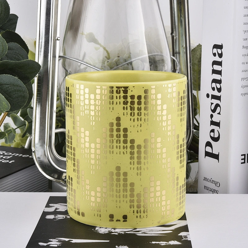 Manufacturer home decor custom gold ceramic candle holder jar