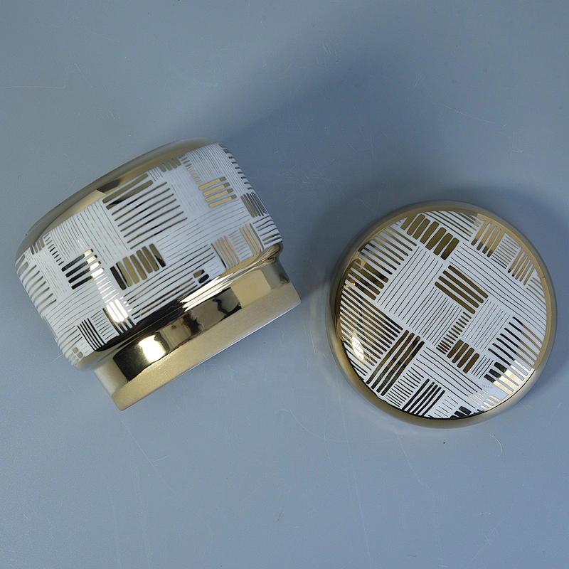 Luxury empty gold porcelain ceramic candle holder with lid