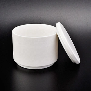 Matte White Ceramic Candle Jars With Lids