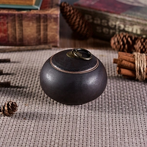 Vintage round ceramic candle holder with lid for home decor