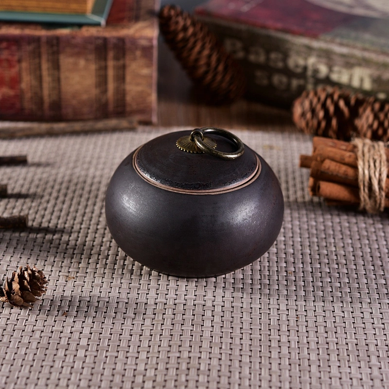 Vintage round ceramic candle holder with lid for home decor