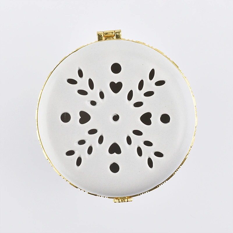 Snowflake pattern ceramic candle holders for home decor scented candle