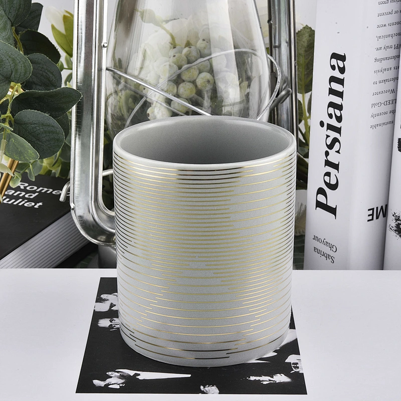 Custom Matte Ceramic Candle Vessels With Printing
