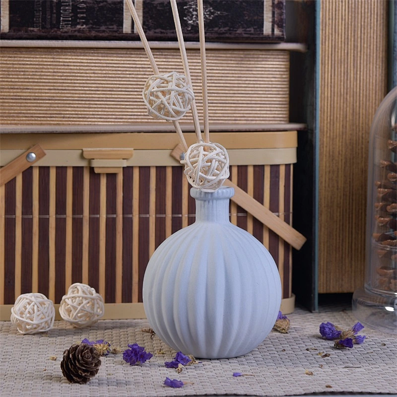 Sunny 240ml 165g  white decorative ceramic diffuser bottle smooth appearance