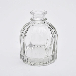 100ml Hot-selling transparent glass diffuser bottle essential oil bottles