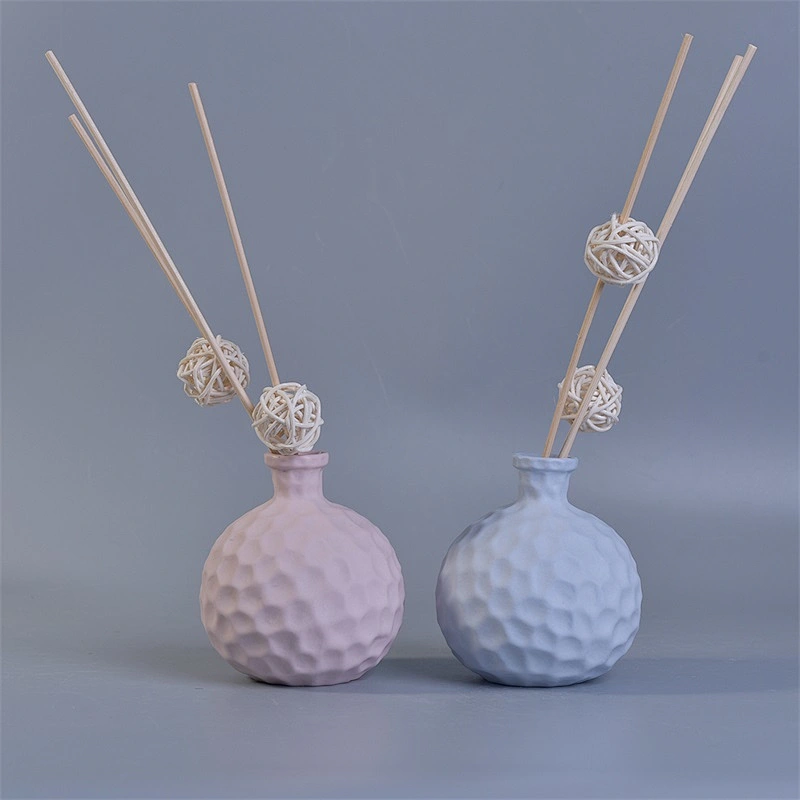 Sunny white round ceramic diffuser bottle made in China with top sale