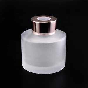 Custom frosted reed diffuser glass bottle