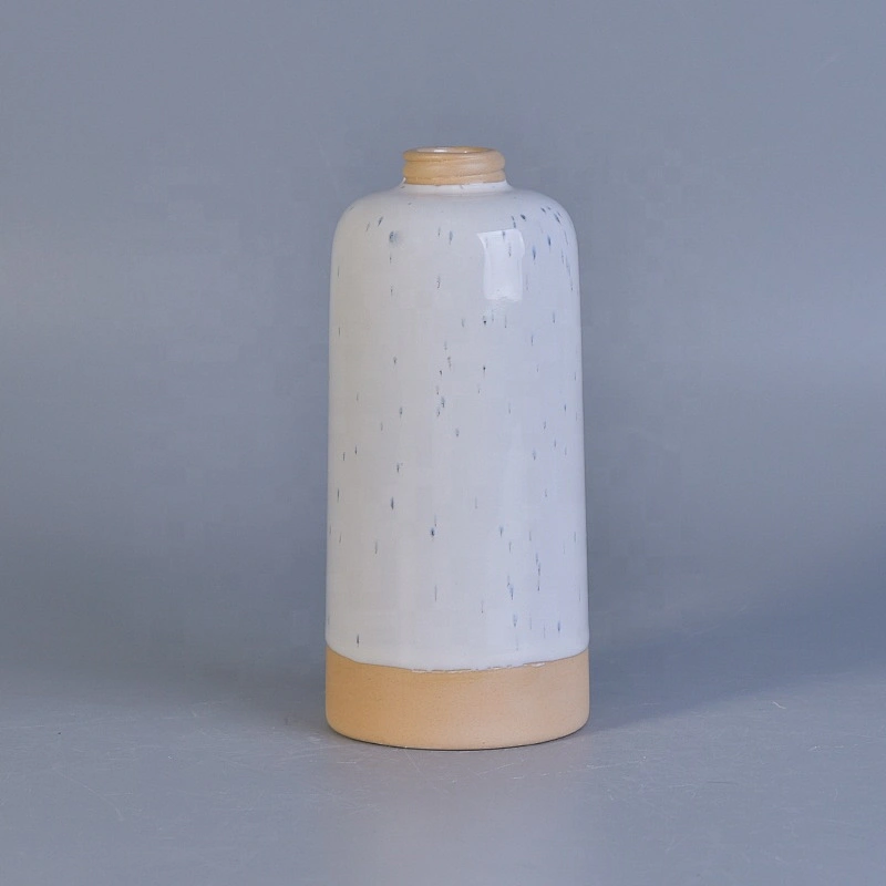 Custom luxury white reed diffuser ceramic bottles