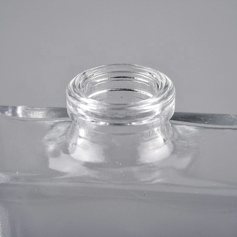 15ml Flat-Square Clear Glass Bottle with sprayer