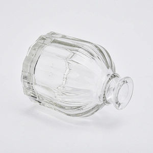 100ml Hot-selling transparent glass diffuser bottle essential oil bottles
