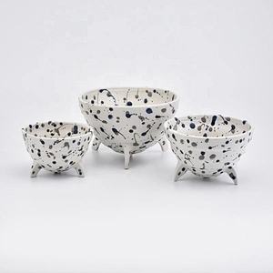 Elegant standing ceramic candle holder 250ml