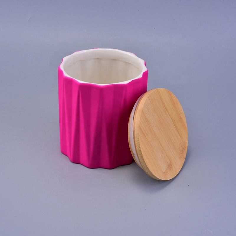 Matte iridescent ceramic candle holder with wood lid