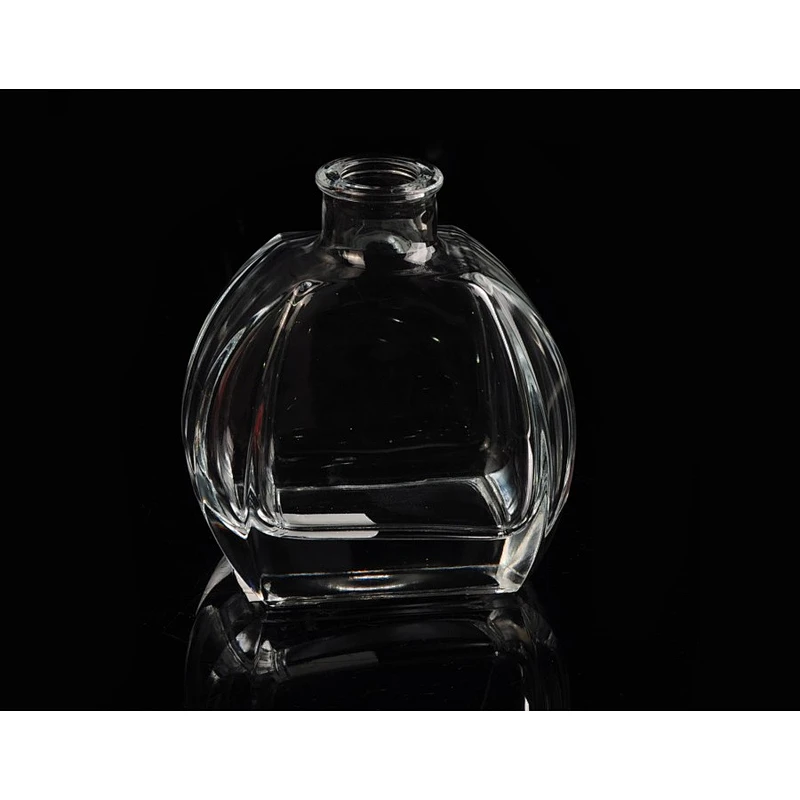 Sunny 210ml  transparent unique desgin glass aromatherapy diffuser bottle