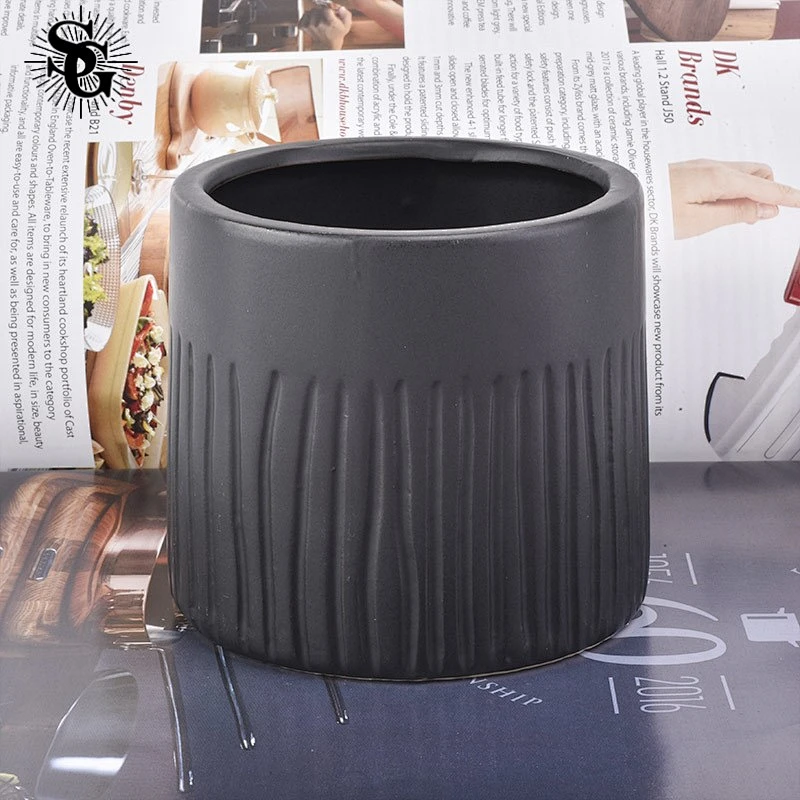 Sunny Glass 500ml black color ceramic candle container made in China
