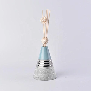 Vintage silver Triangle oil essential reed diffuser ceramic bottle