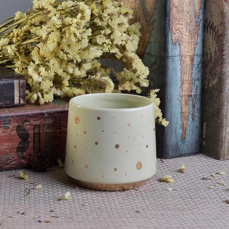 Wholesales green luxury candle ceramic holder container with wooden lid