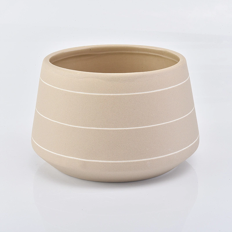 495ml ceramic candle holder with matte color surface
