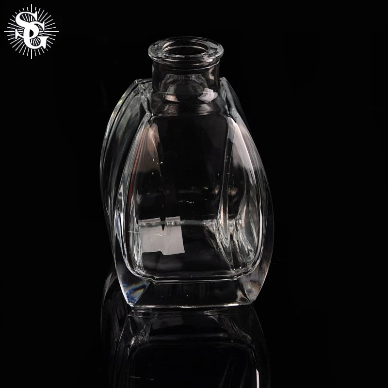 Sunny 210ml  transparent unique desgin glass aromatherapy diffuser bottle