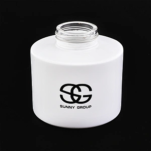 Wholesales matte white glass diffuser bottle perfume bottles