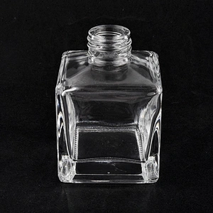luxury square glass diffuser bottle