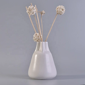 300ml Wholesales custom glaze reed diffuser ceramic bottles
