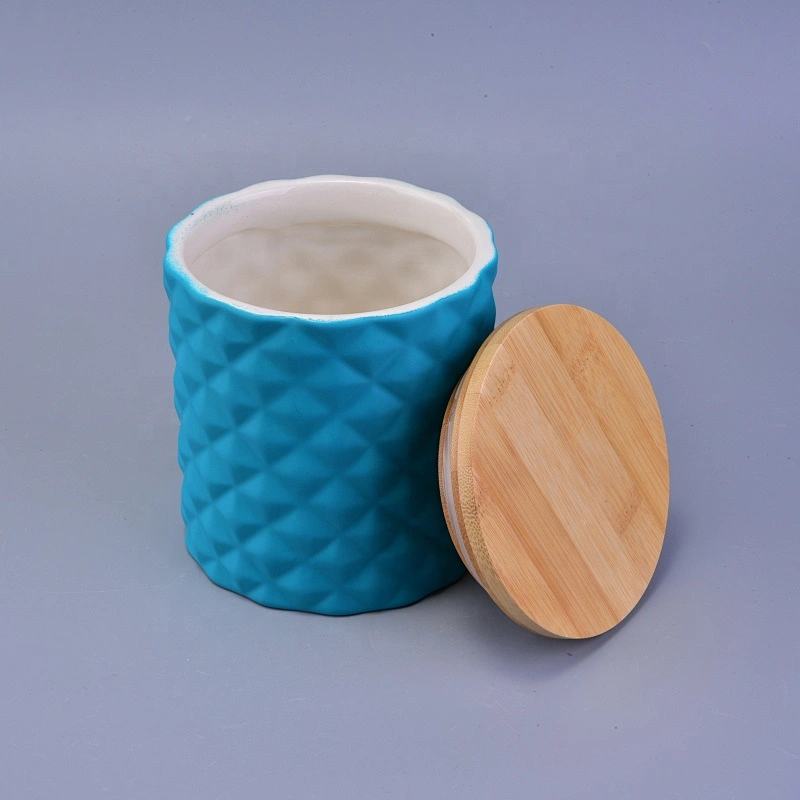 Matte iridescent ceramic candle holder with wood lid