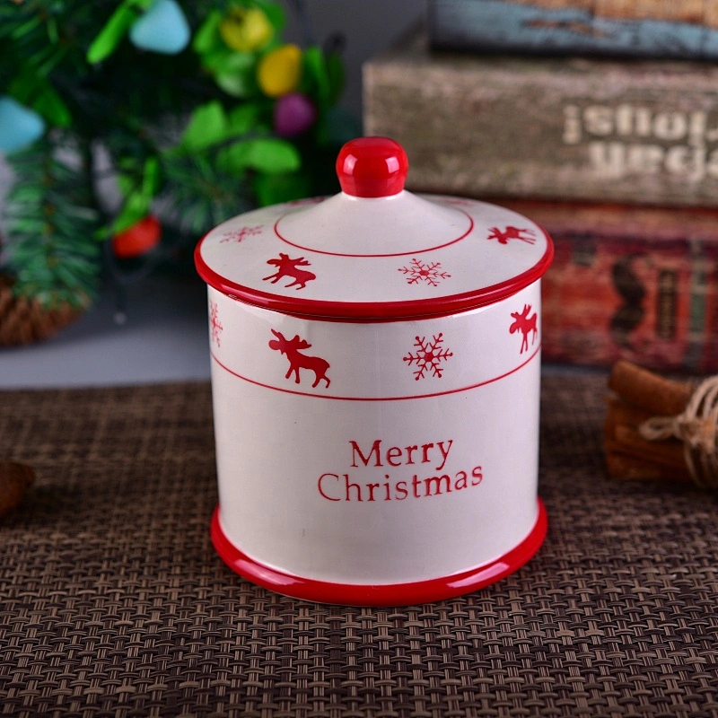 Wholesales luxury ceramic candle holder with lid for christmas 10oz