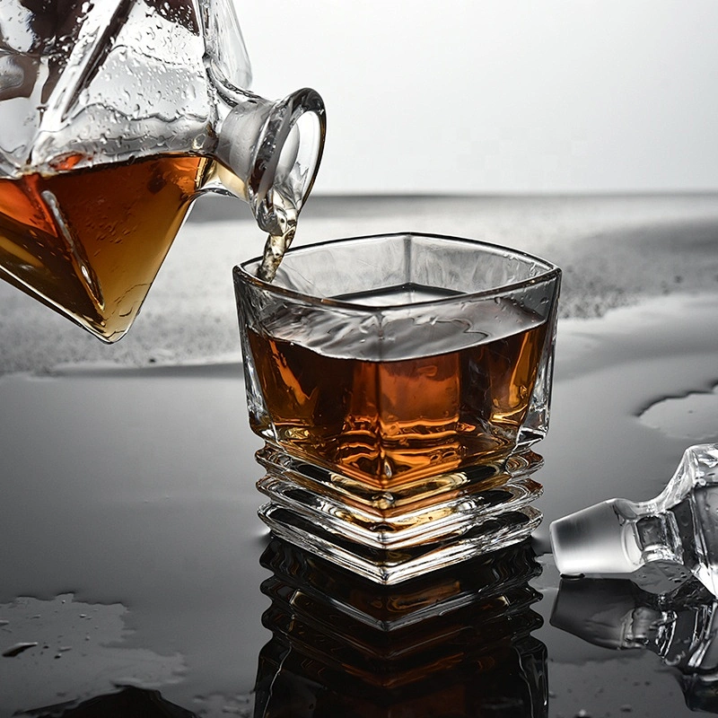 5pieces old school Lead Free crystal Whiskey Glass Decanter cup sets
