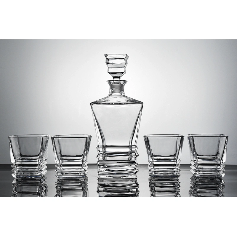 5 pieces in stock Borosilicate  Glass whiskey bottle cup sets