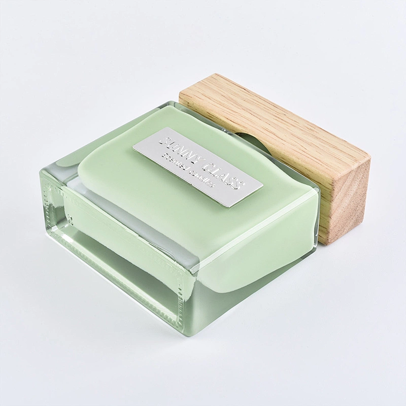 Wholesales square oil essential glass reed diffuser bottles with wooden cap