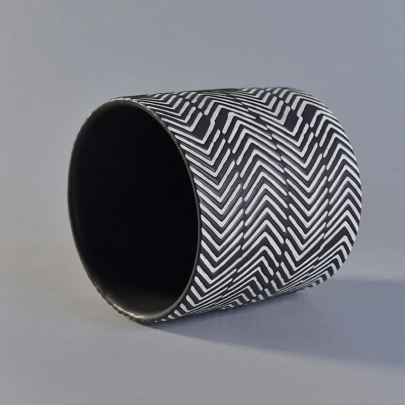 Customized Color Cylinder Black Ceramic Candle Vessels