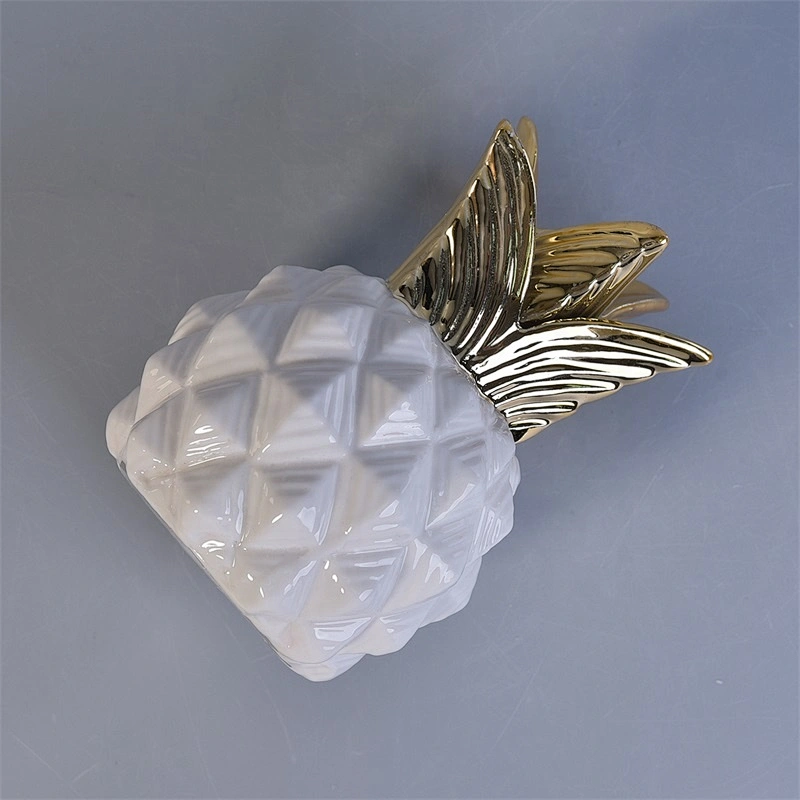 Wholesales Luxury custom white pineapple candle ceramic container with gold lid