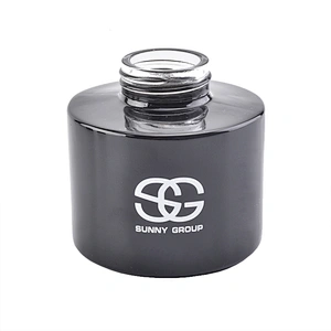 Wholesales light spray black color glass diffuser bottle perfume bottle fragrance