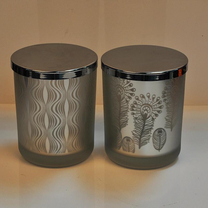 Suppliers cylinder glass candle holders logo custom with metal lid